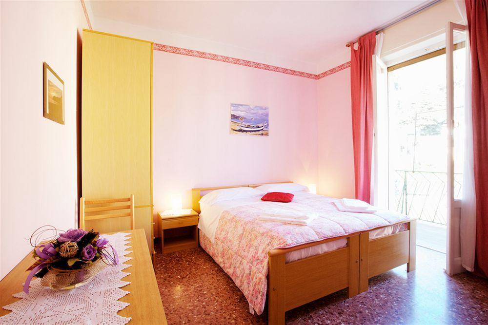 B&B La Perla Blu Levanto Eksteriør billede